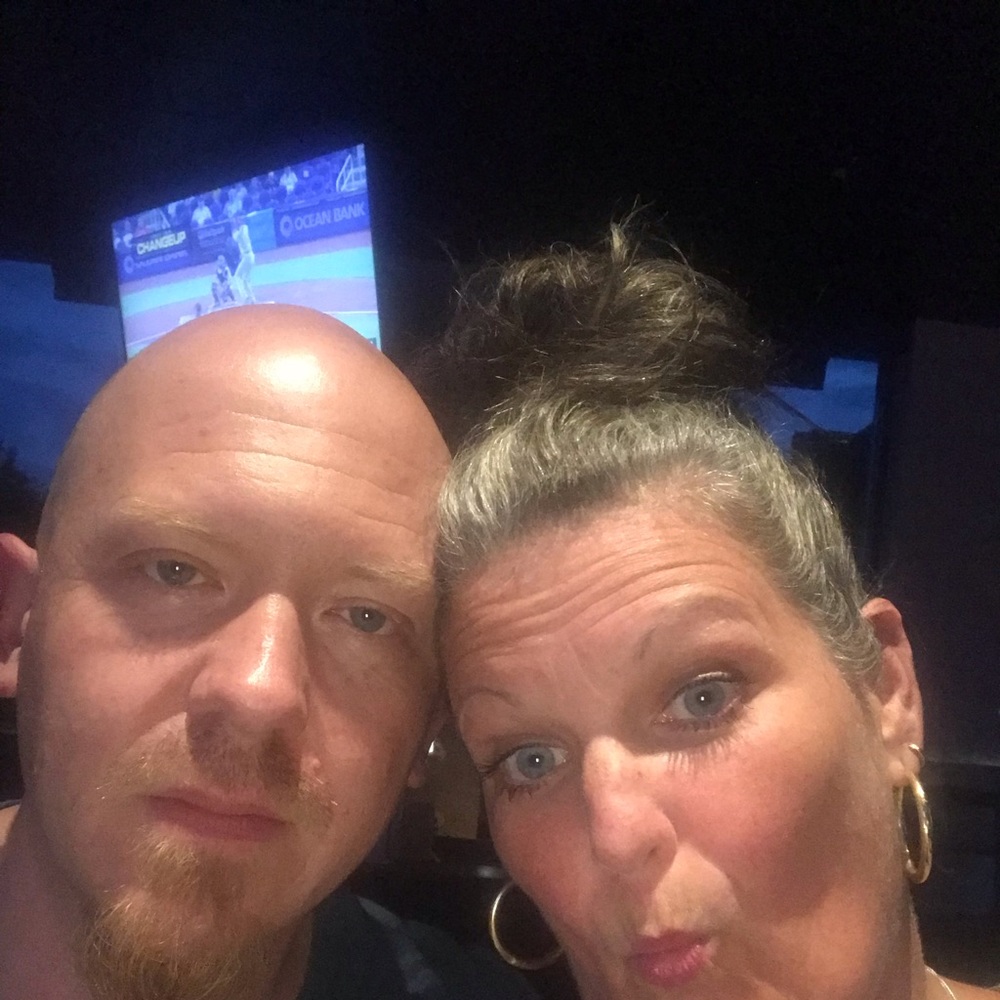 Meet your Posher, Melody N